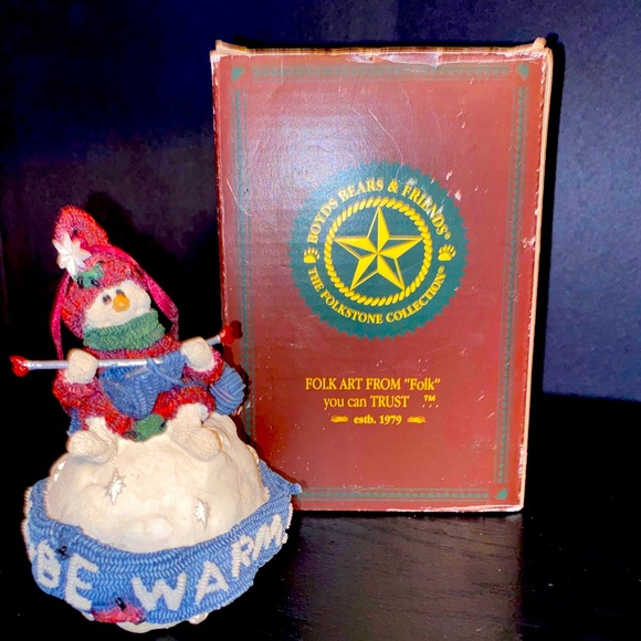 Boyds Bears Other - Boyds Bears and Friends
The Folkstone Collection 1997 Ingrid "Be Warm"